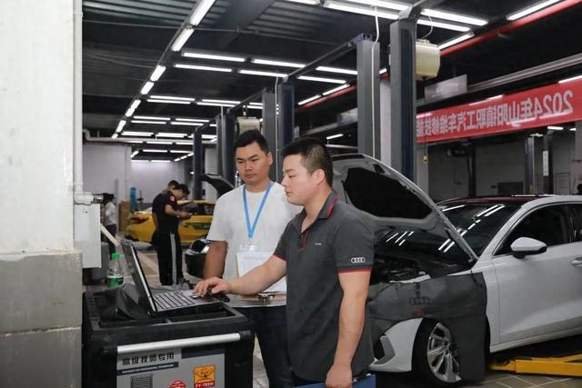 以賽促學，以賽促練！汽車維修技能競賽舉行→